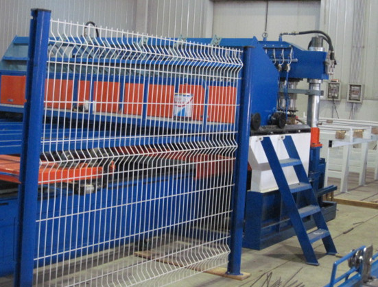 V槽围栏焊接生产线